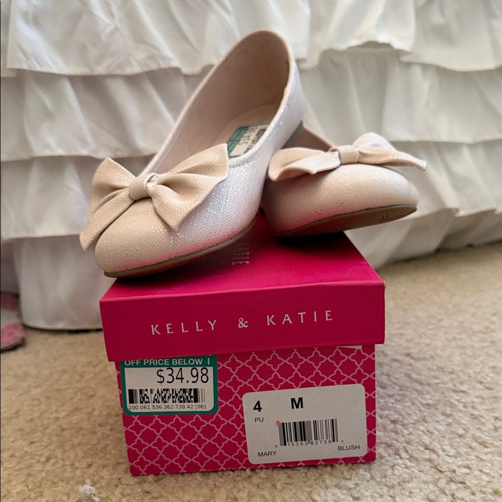 Kelly & Katie Light Pink Bow Dress Shoes